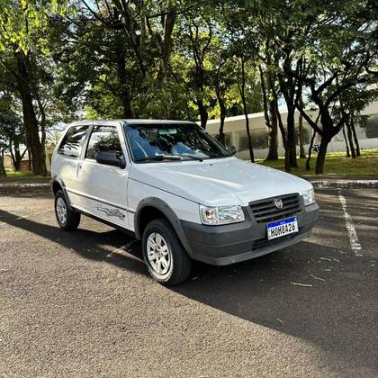 FIAT UNO 1.0 MPI MILLE WAY ECONOMY 8V FLEX 2P MANUAL FIAT UNO 1.0 MPI MILLE WAY ECONOMY 8V FLEX 2P MANUAL